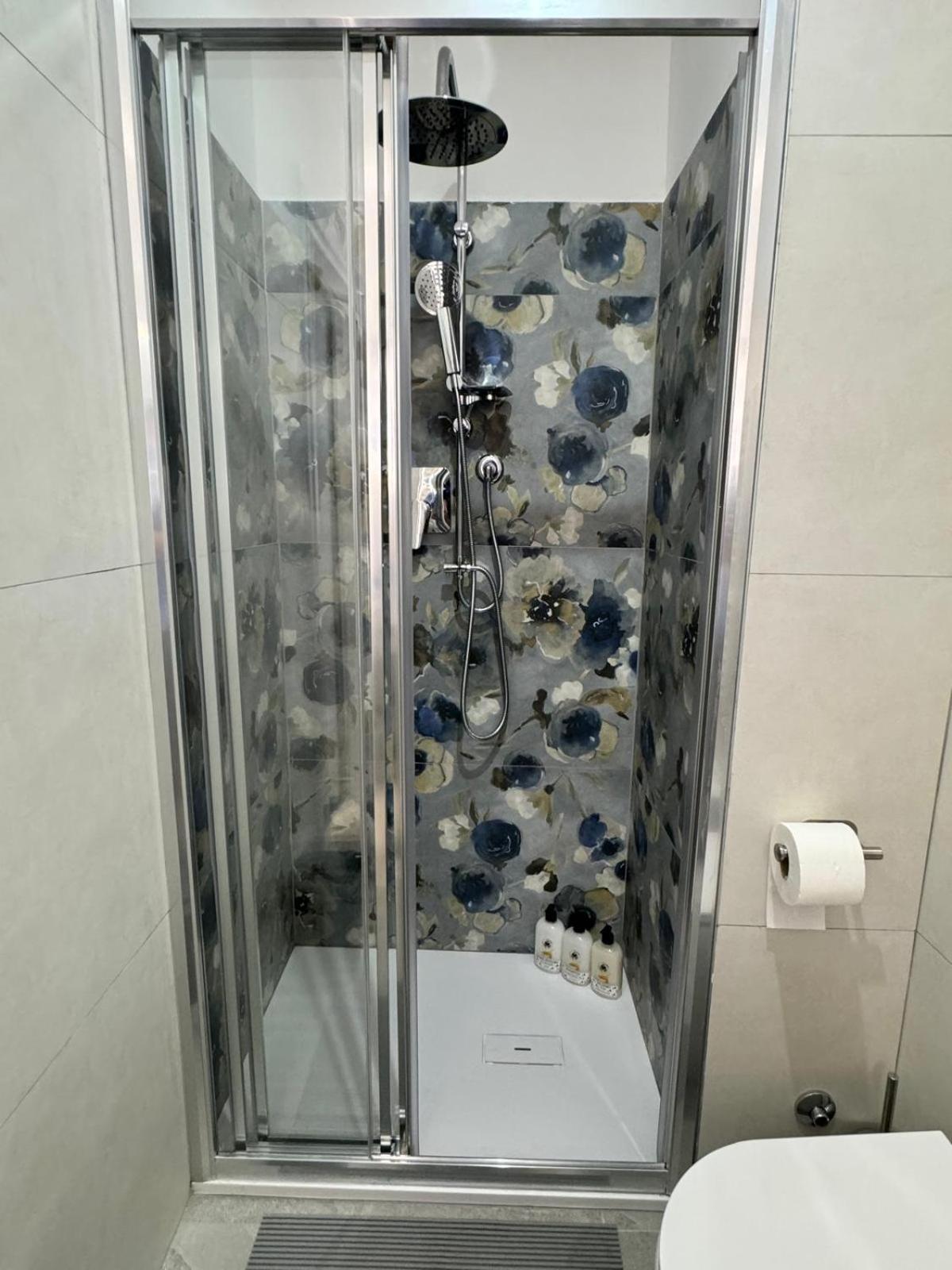 La Casa Di Jennifer Nel Centro Apartment Parma Ngoại thất bức ảnh