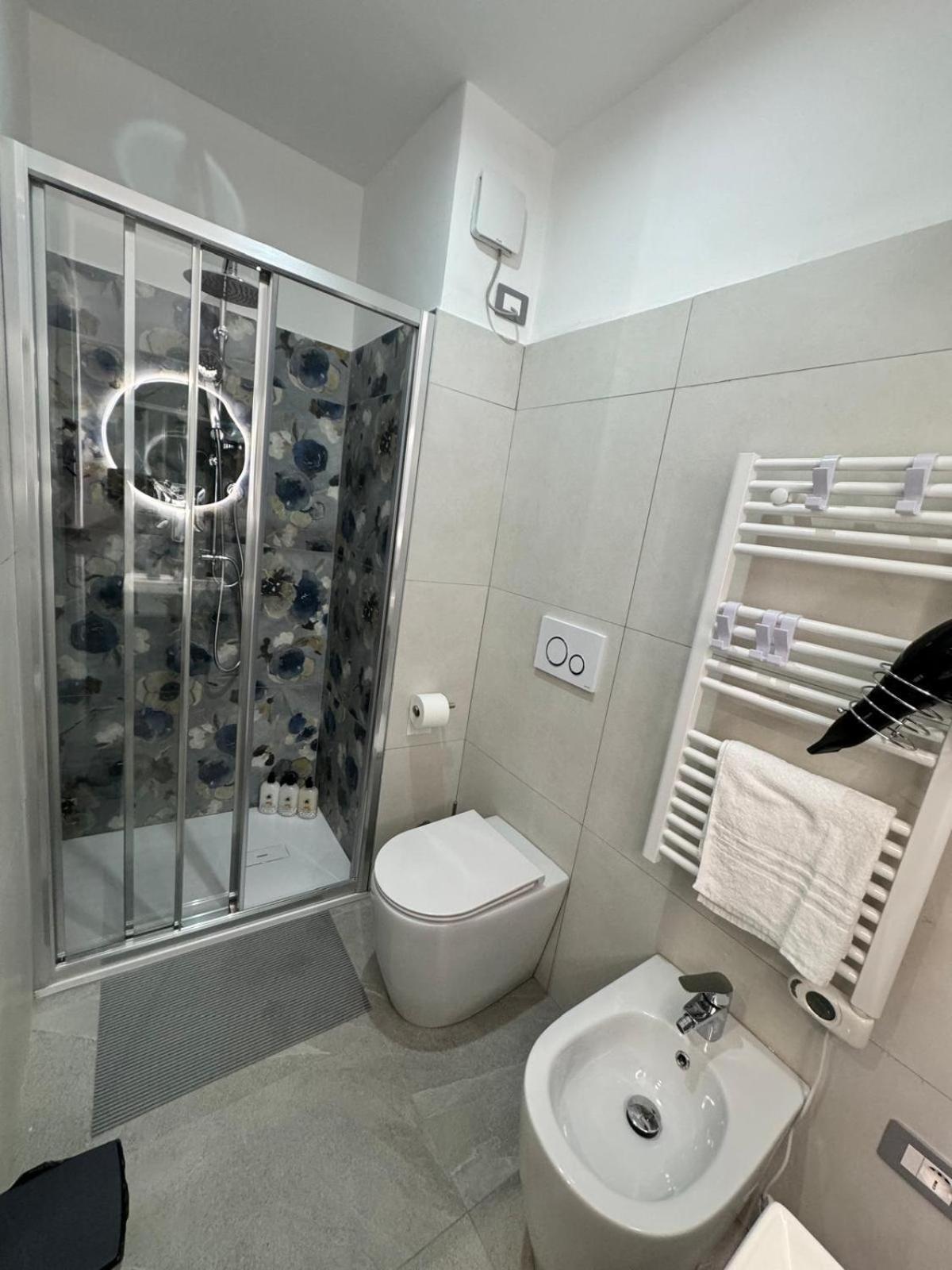 La Casa Di Jennifer Nel Centro Apartment Parma Ngoại thất bức ảnh
